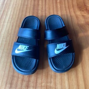 Women’s Black Nike Slides